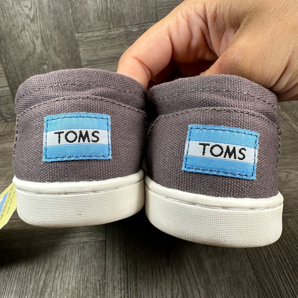 TOMS Youth Classic Size 3.5 Ash Canvas Grey Slip On Alpargata Casual NEW - Picture 6 of 8